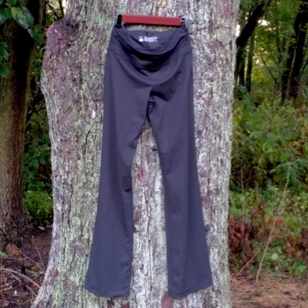 VICTORIAS SECRET Made Sexy Active Pants S/P Reg